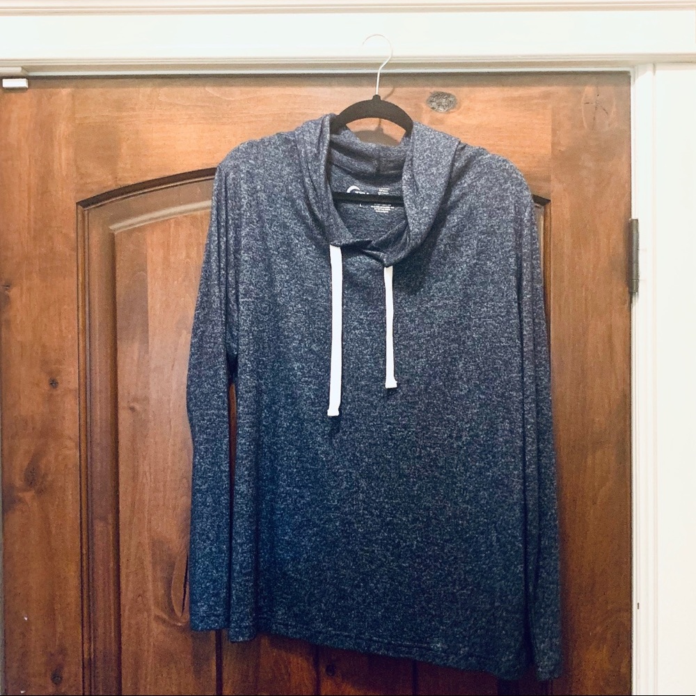 Zyia Boyfriend Sweater in Heather Navy